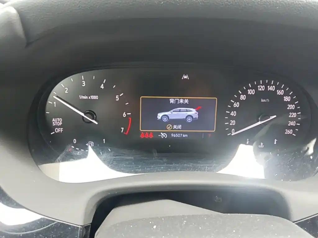 Buick Enclave — миниатюра 16