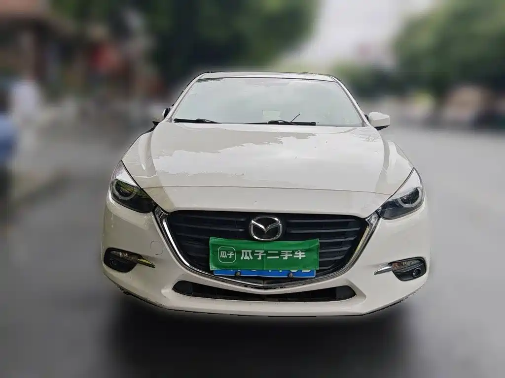 Mazda 3 Axela — миниатюра 2