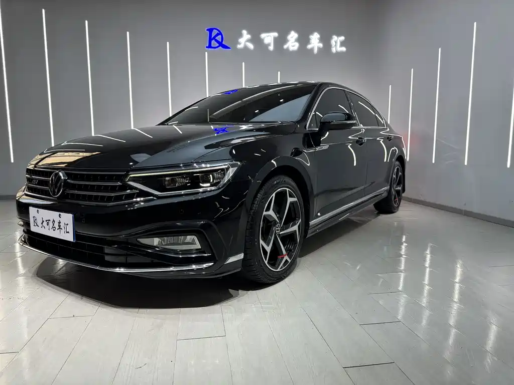 Купить Volkswagen Magotan