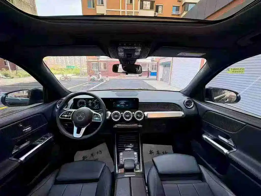 Mercedes-Benz GLB — миниатюра 5