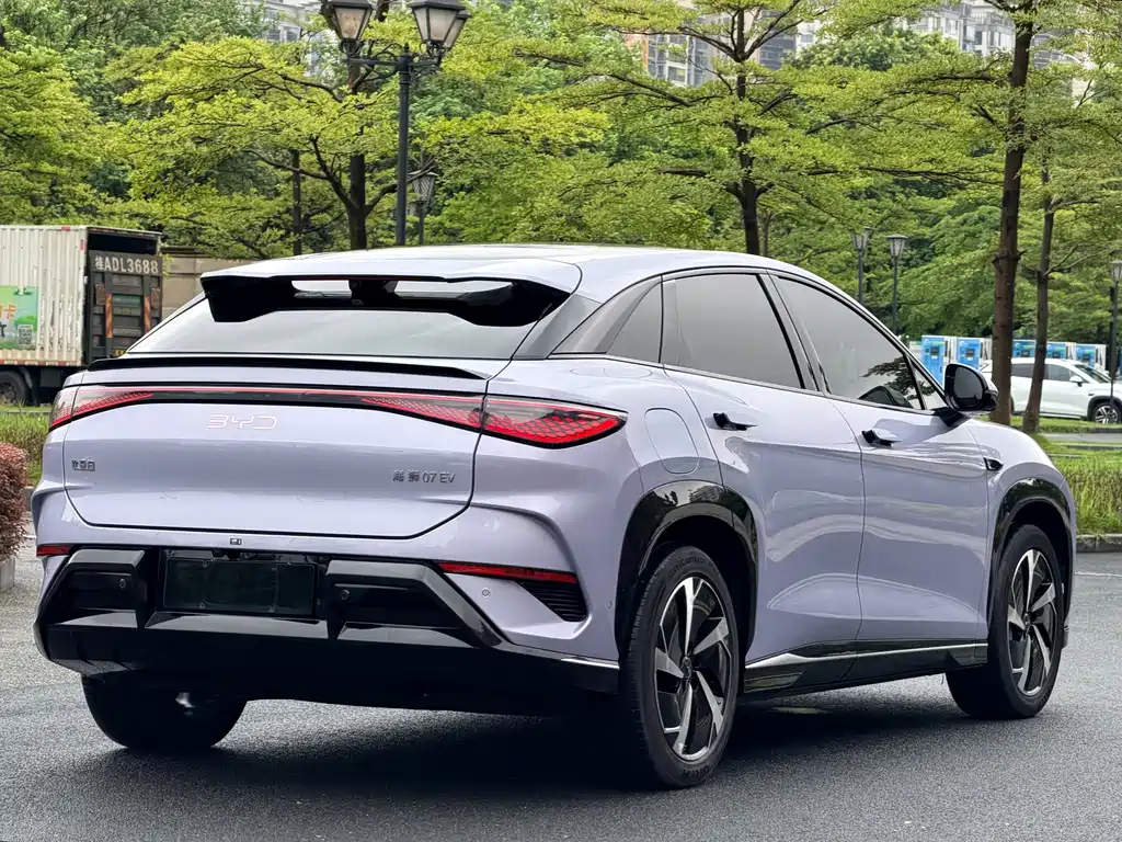 BYD 07 EV 2024 610