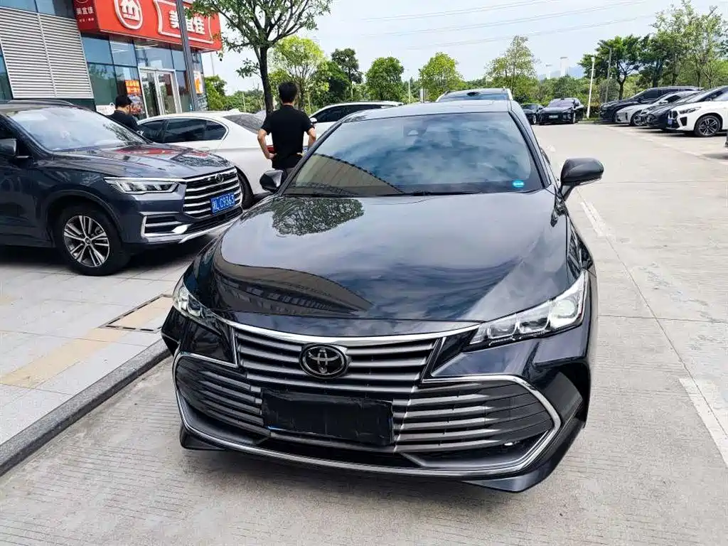 Toyota Avalon — миниатюра 3
