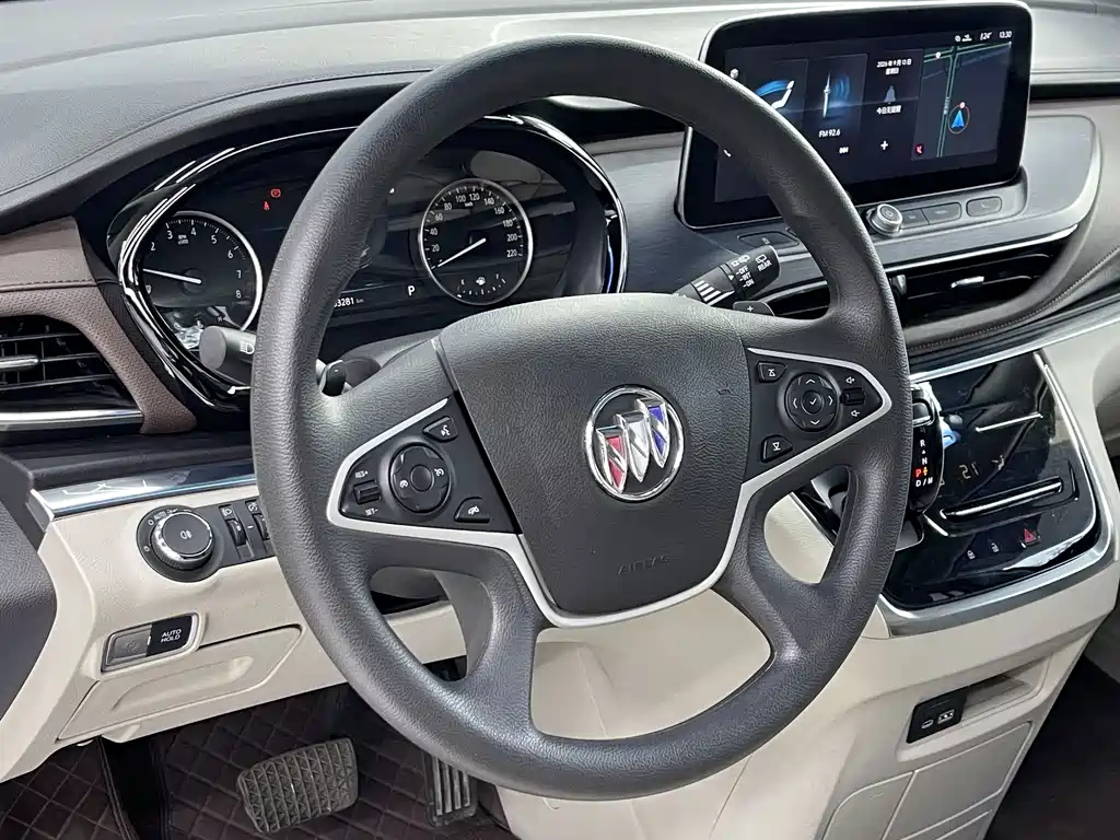 Buick GL8 — миниатюра 6