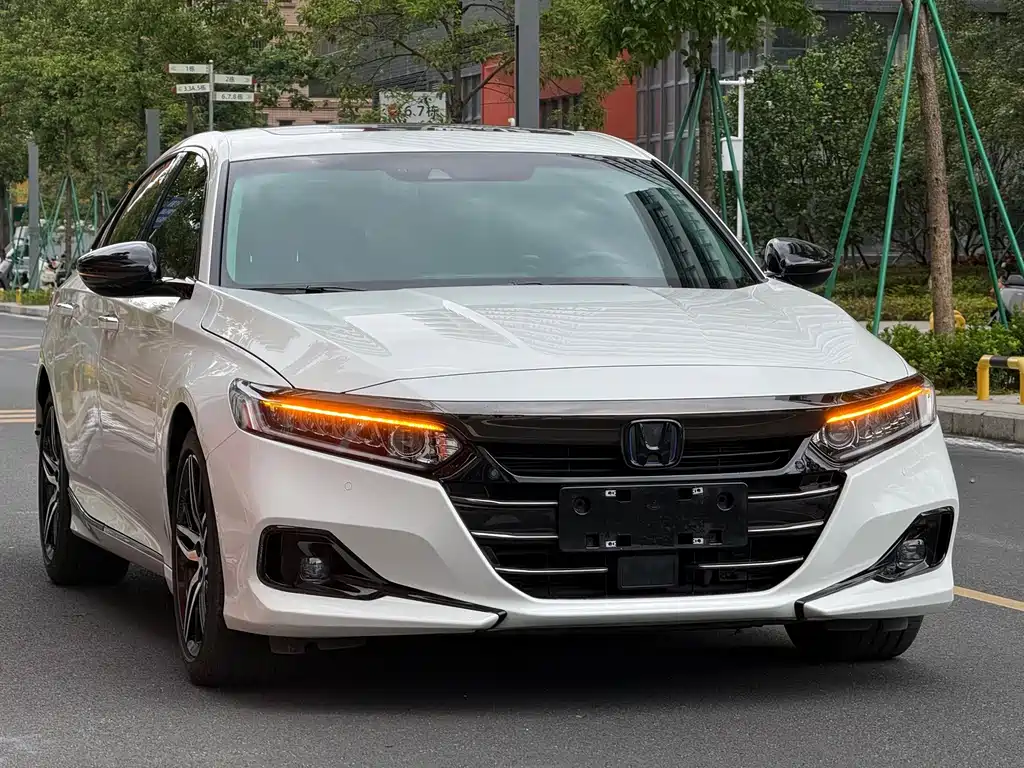 Honda Accord — миниатюра 3
