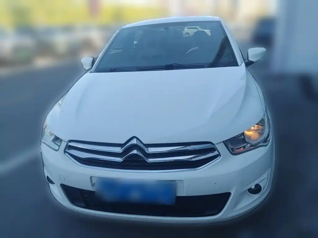 Citroen Elysee — миниатюра 5