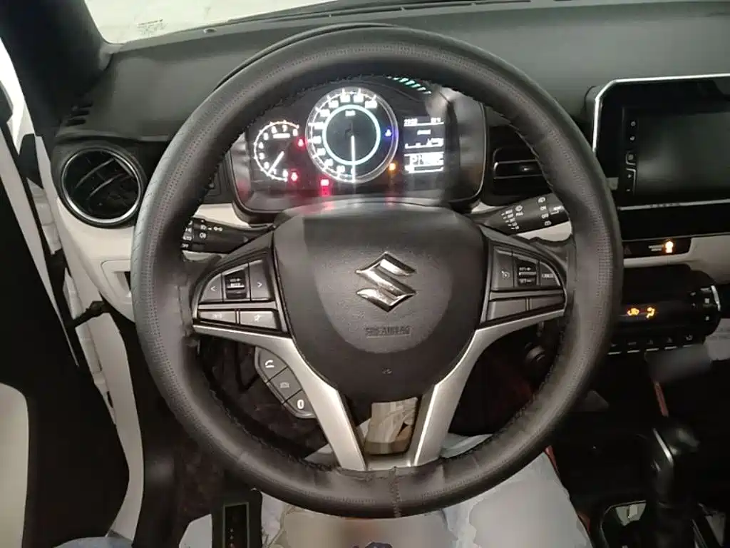 Suzuki 英格尼斯 — миниатюра 11
