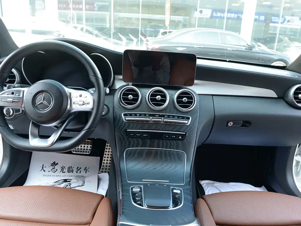 Mercedes-Benz C-Class (Import) — миниатюра 5
