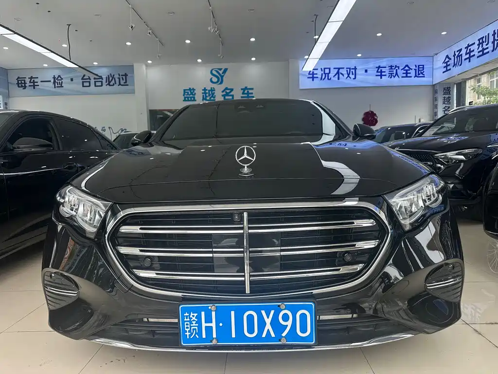 Mercedes-Benz E-Class — миниатюра 2