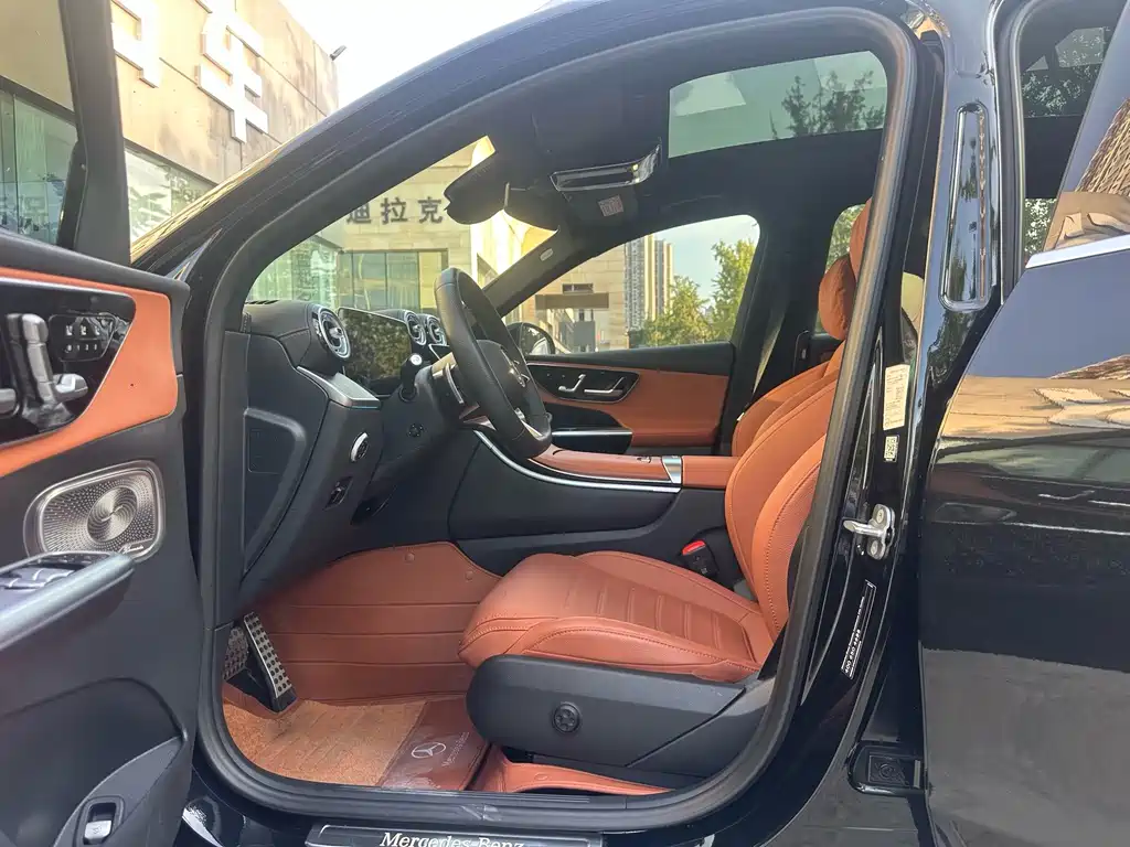 Mercedes-Benz GLC — миниатюра 5