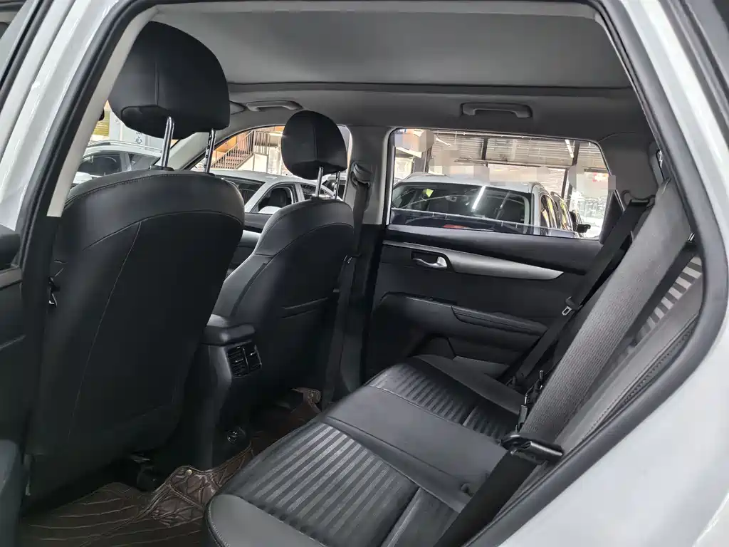 Kia Sportage — миниатюра 7