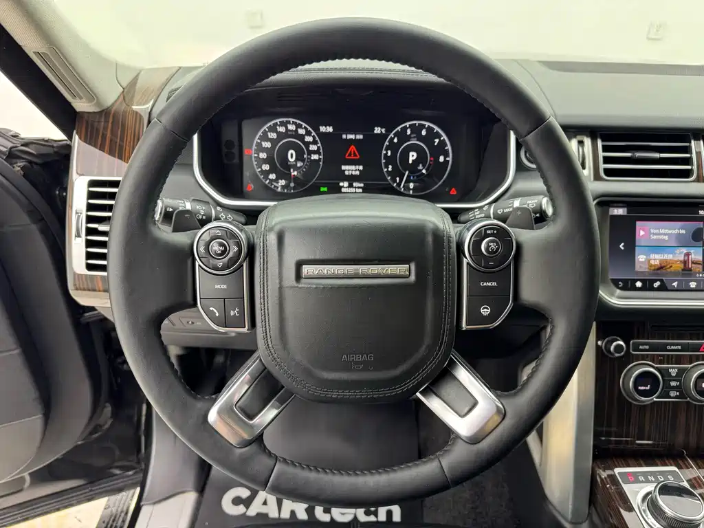 Land Rover Range Rover — миниатюра 8