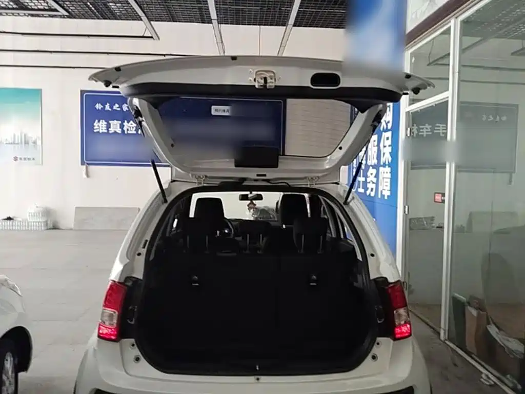 Suzuki 英格尼斯 — миниатюра 19