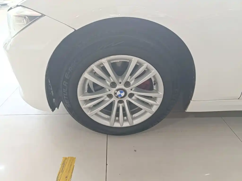 BMW 3 Series — миниатюра 23