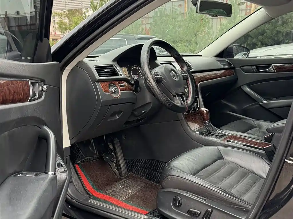 Volkswagen Passat 2013 1.8TSI DSG