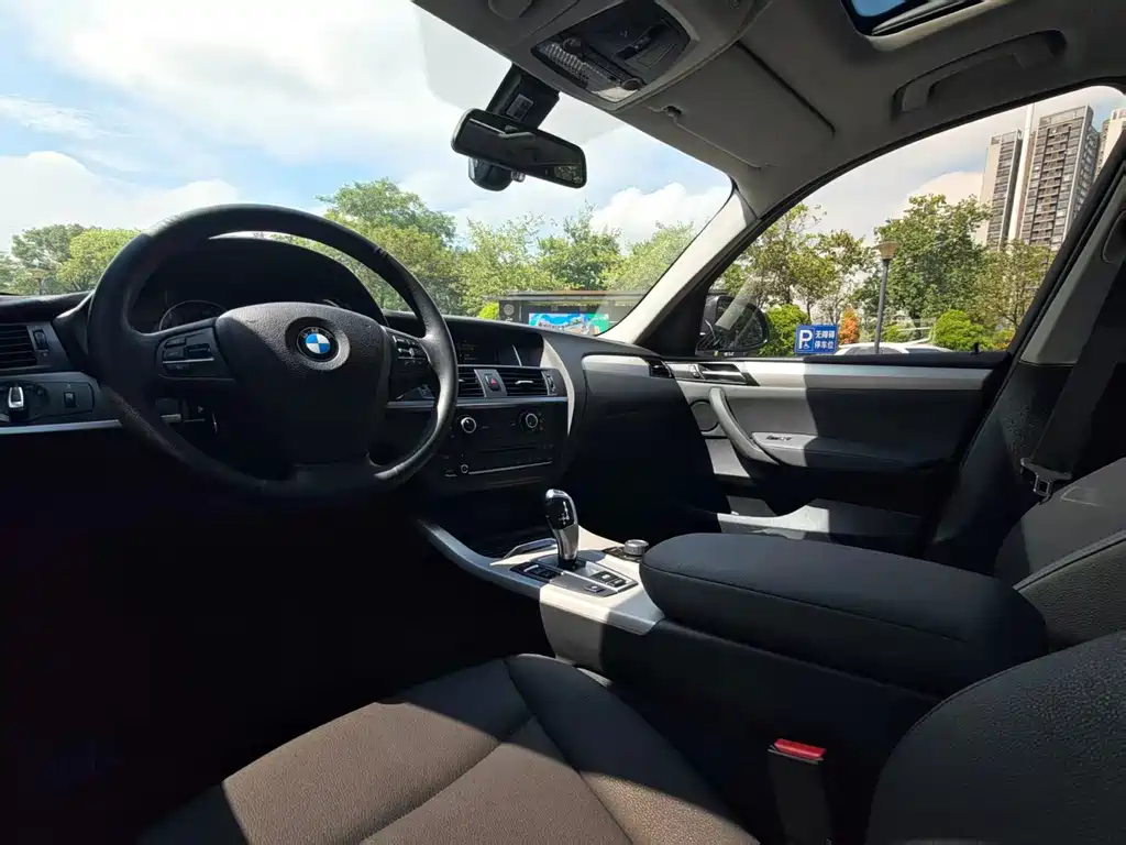 BMW X3 (Import) — миниатюра 9