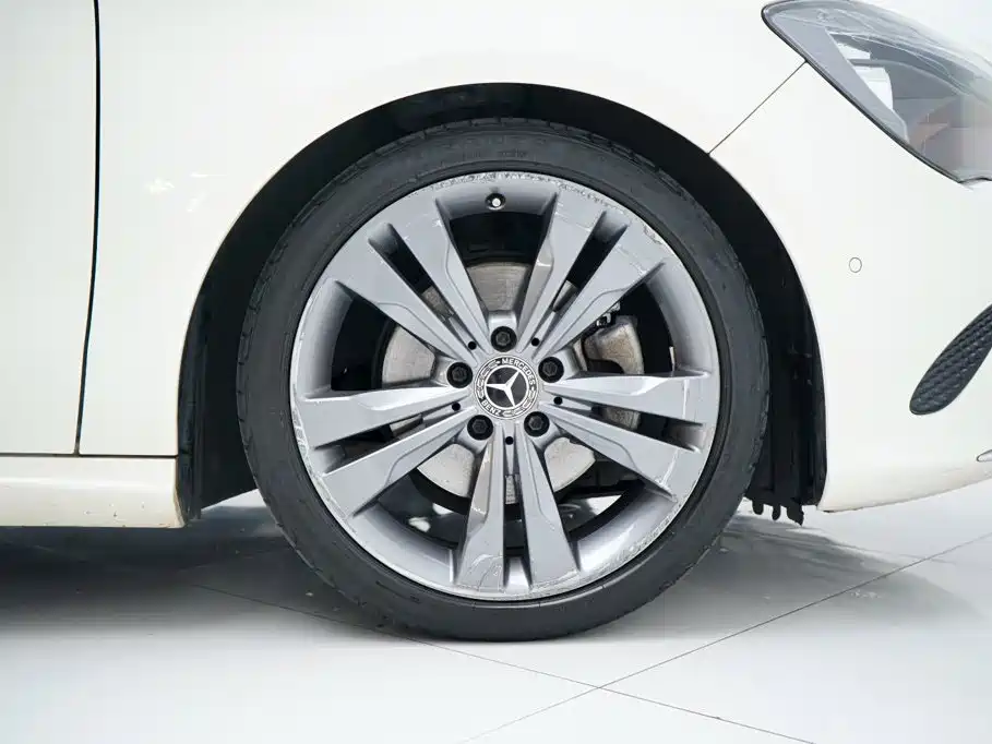 Mercedes-Benz CLA (Import) — миниатюра 22