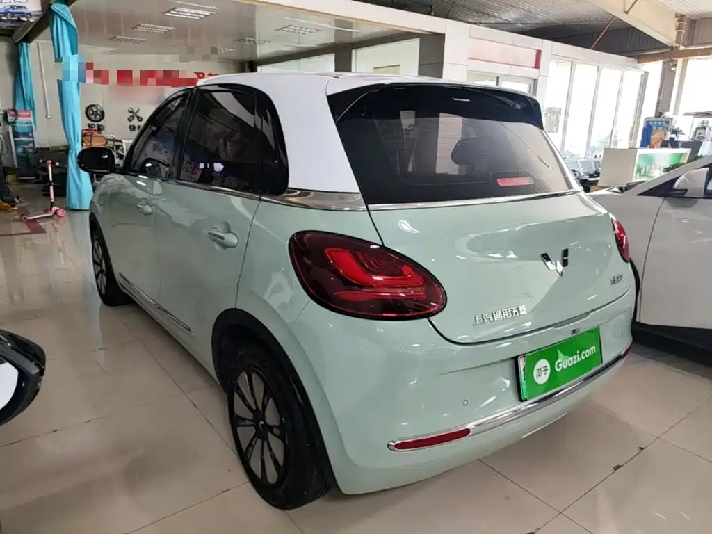 Wuling Binguo 2023 410km Premium