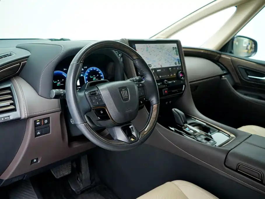 Toyota Vellfire — миниатюра 17