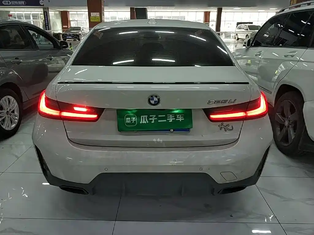 BMW 3 Series — миниатюра 6