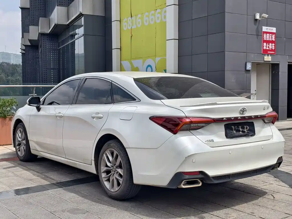 Toyota Avalon — миниатюра 21