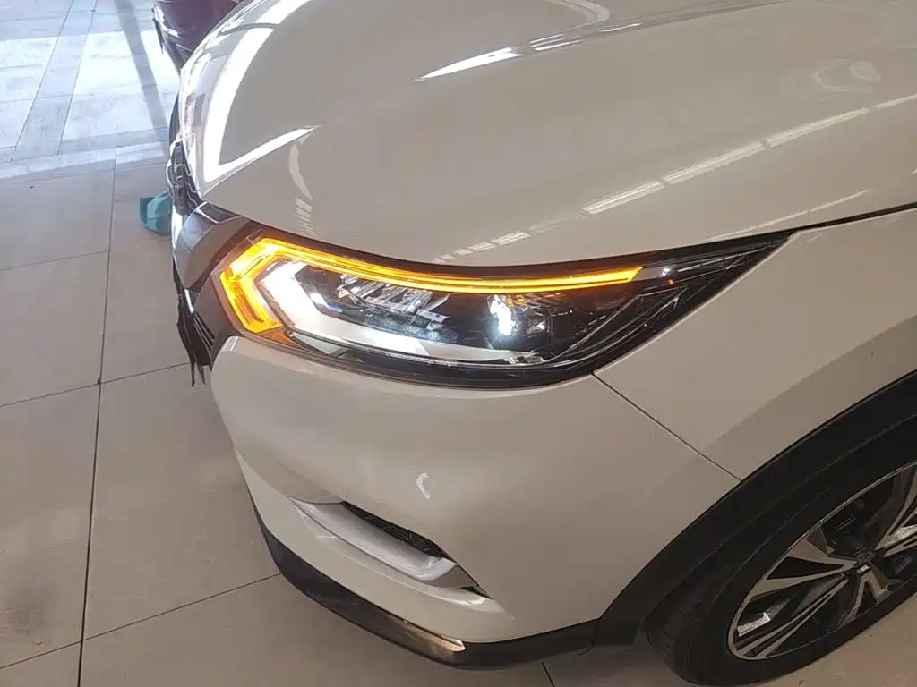 Nissan Qashqai — миниатюра 24