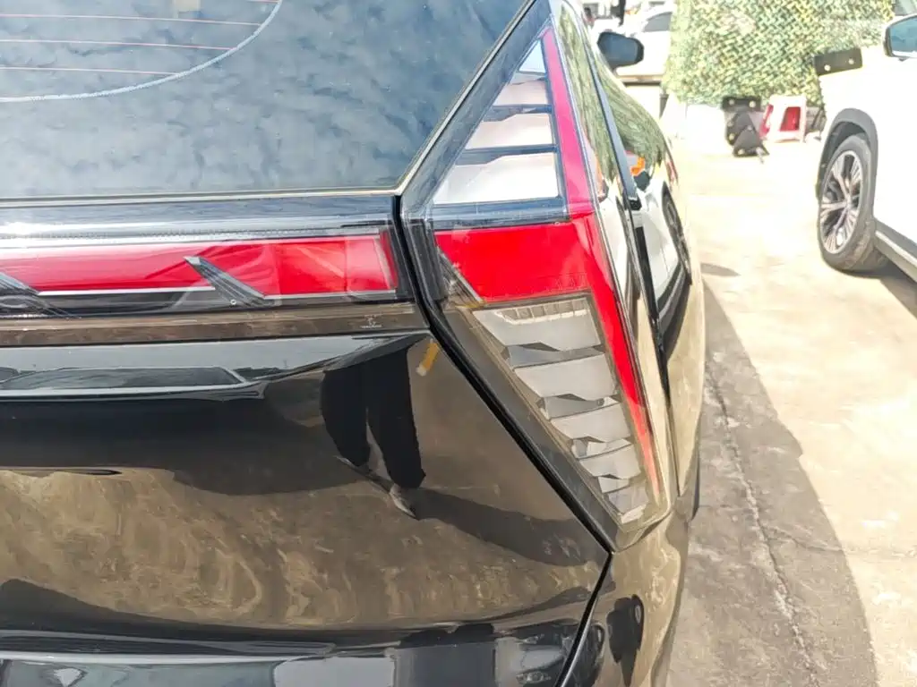 Geely Boyue L — миниатюра 8