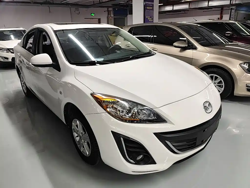 Mazda 3 Xingcheng — миниатюра 4