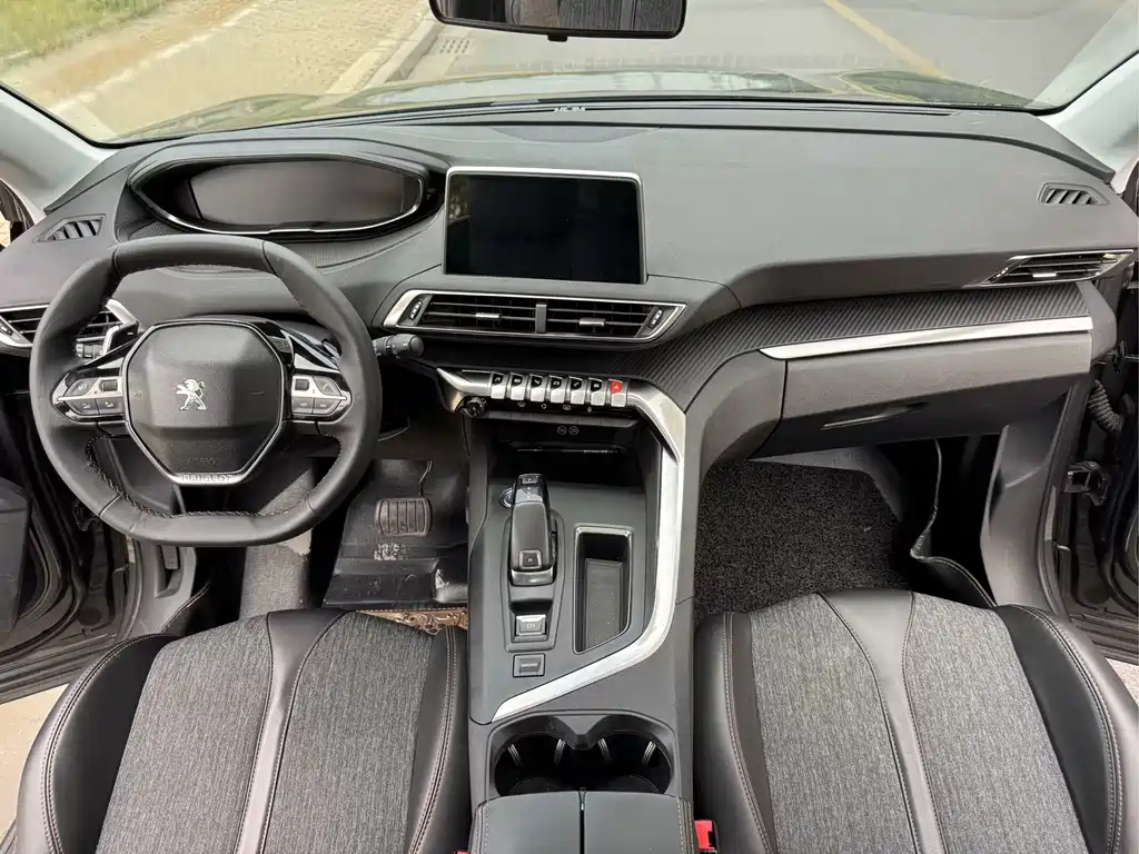 Peugeot 4008 — миниатюра 6