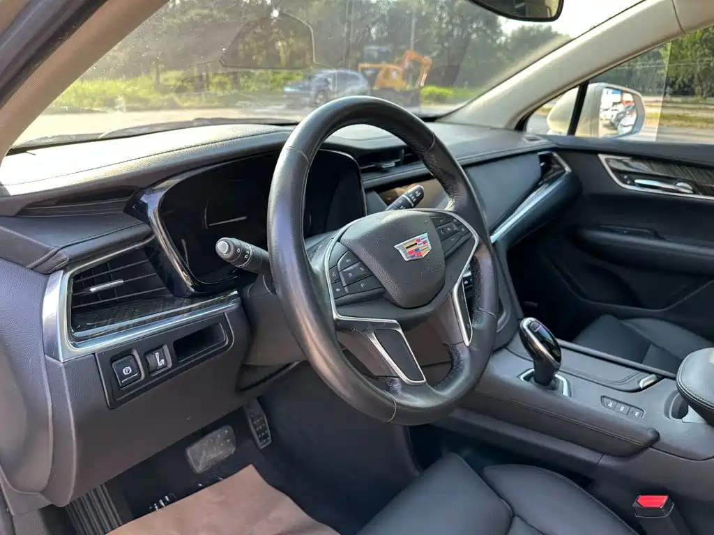 Cadillac XT5 — миниатюра 13