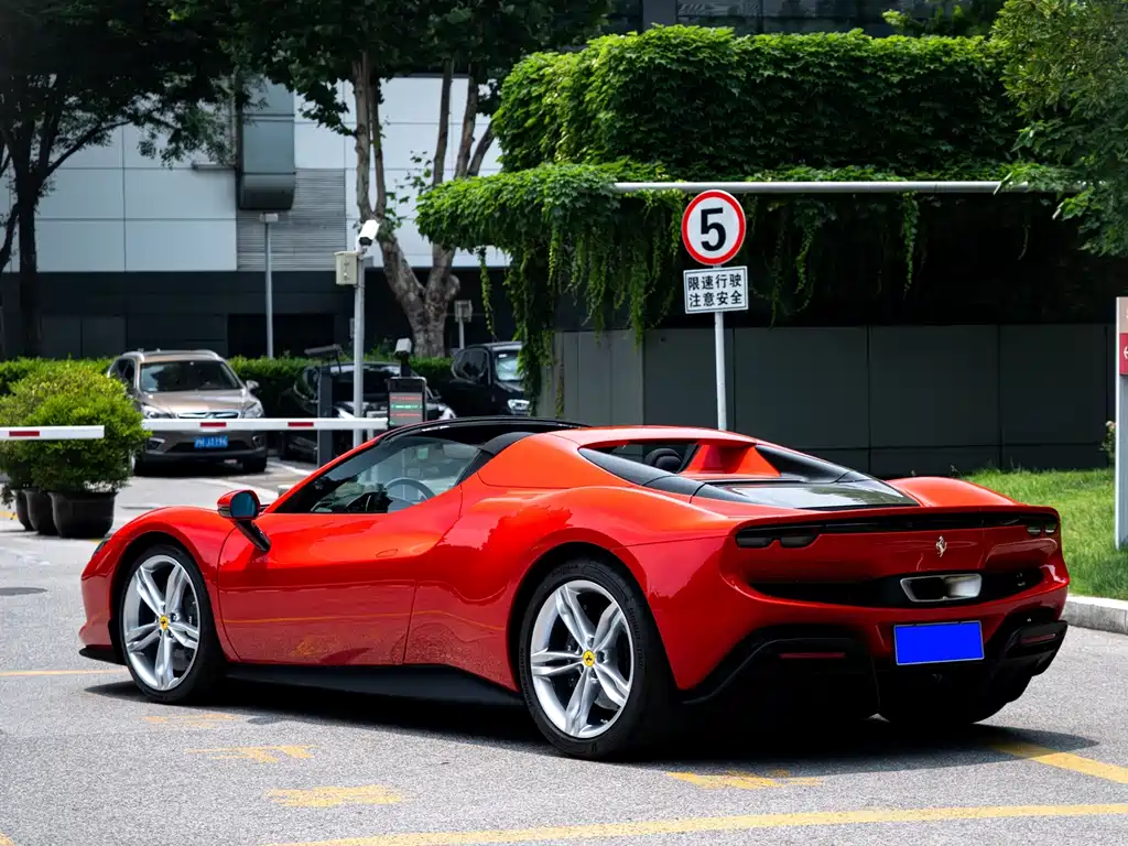 Ferrari 296 2022 3.0T V6 GTS
