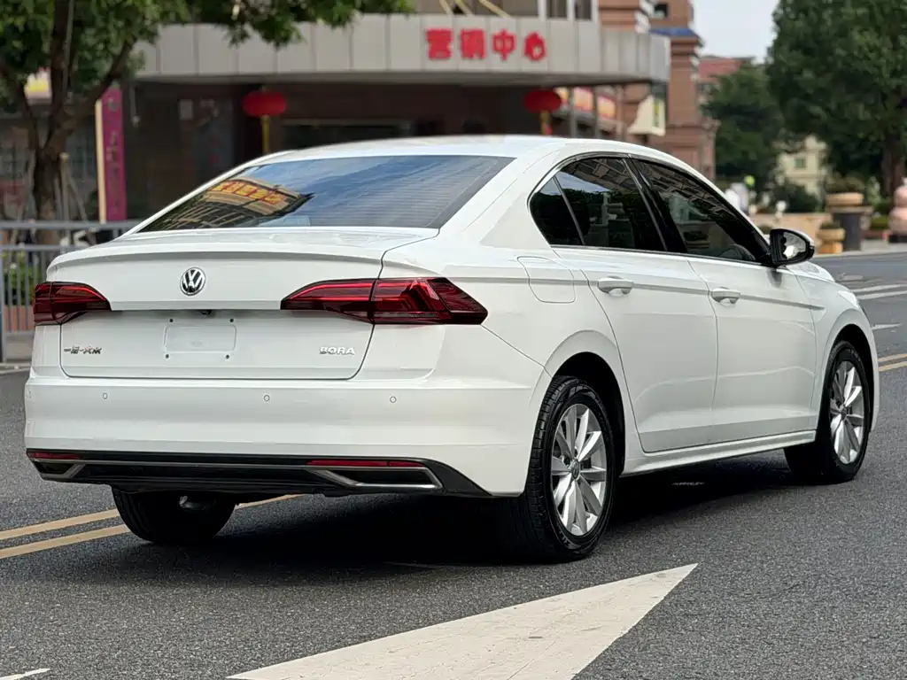 Volkswagen Bora — миниатюра 11