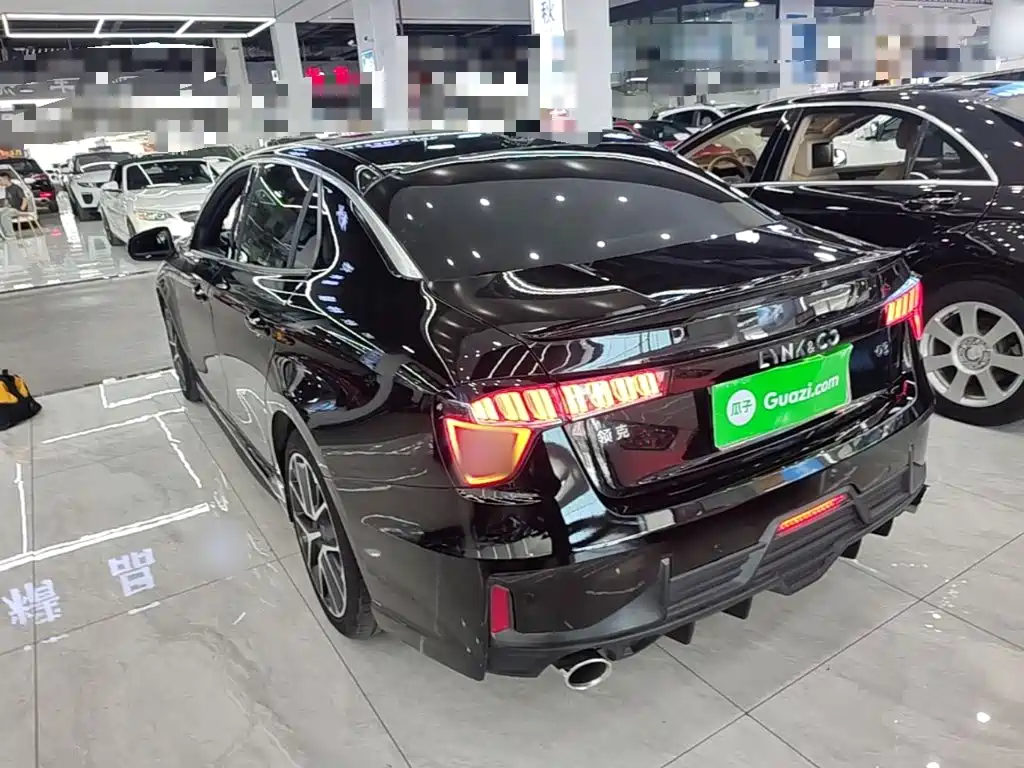 Lynk & Co 03 — миниатюра 5
