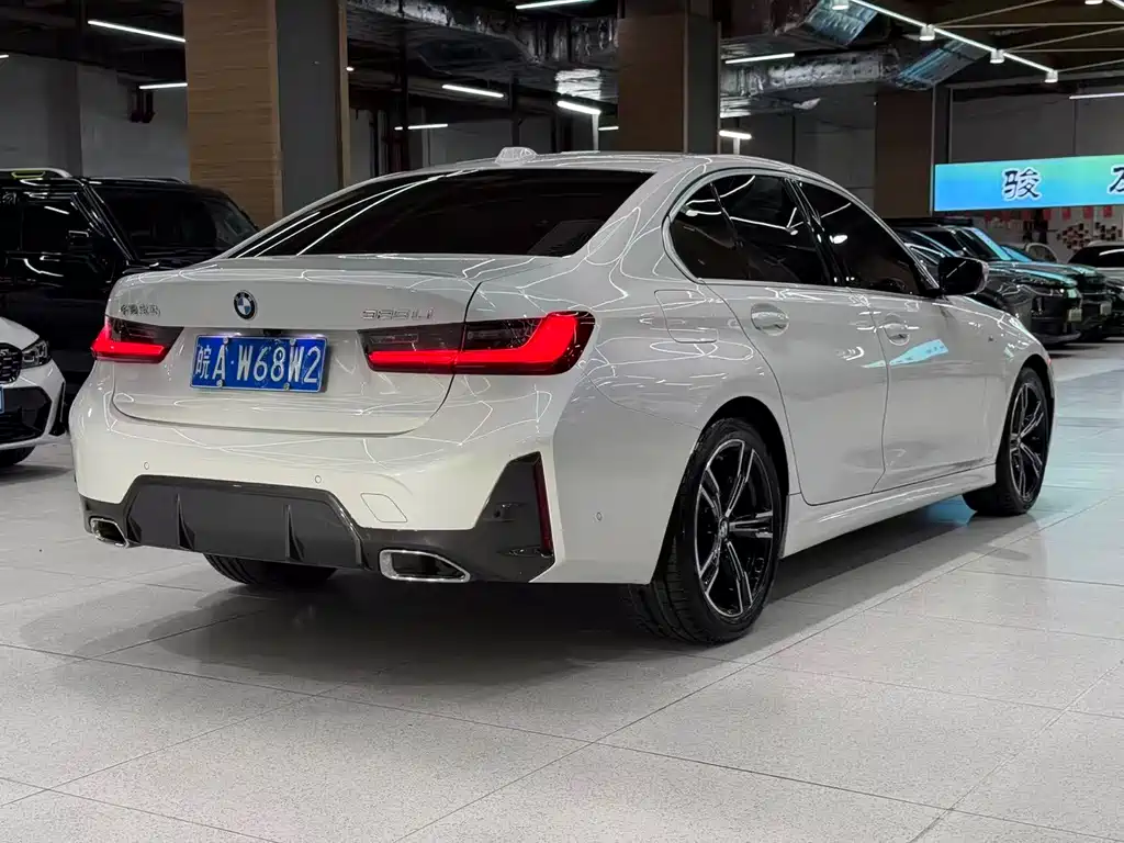 BMW 3 Series 3 2023 325i M Sport