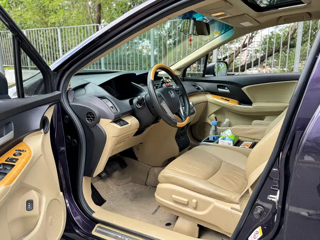 Honda Odyssey — миниатюра 9