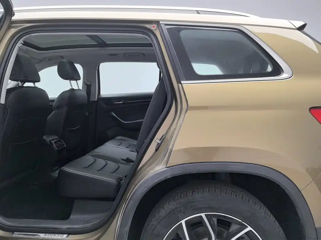 Skoda Kodiaq — миниатюра 15