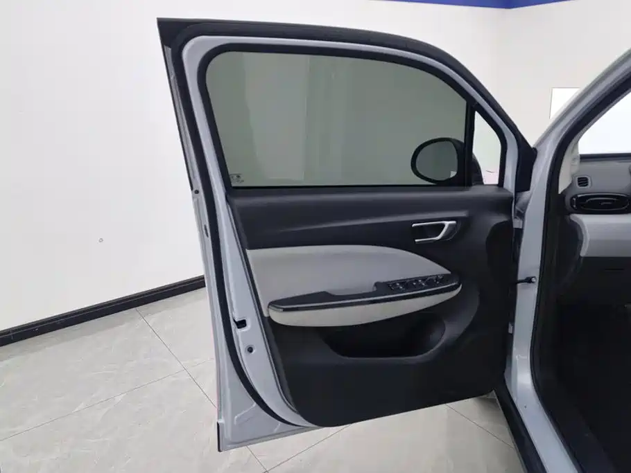 Leapmotor Leapmotor T03 — миниатюра 7