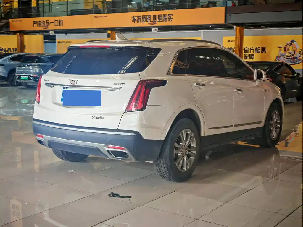 Cadillac XT5 — миниатюра 7