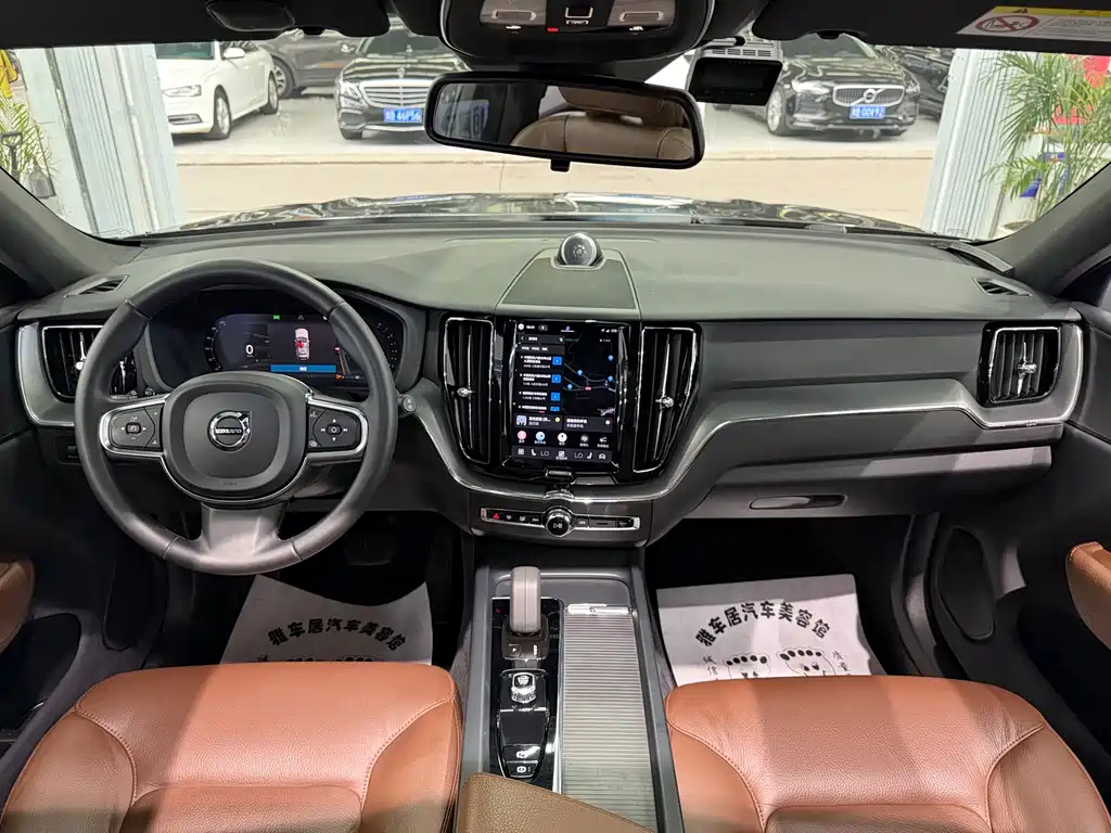 Volvo XC60 — миниатюра 4