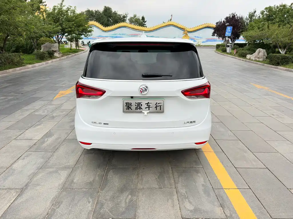 Buick GL6 2019 18T 6 мест Luxury VI