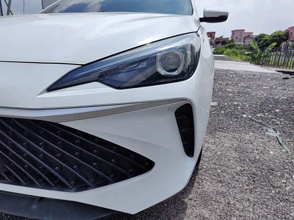 Roewe i5 — миниатюра 18