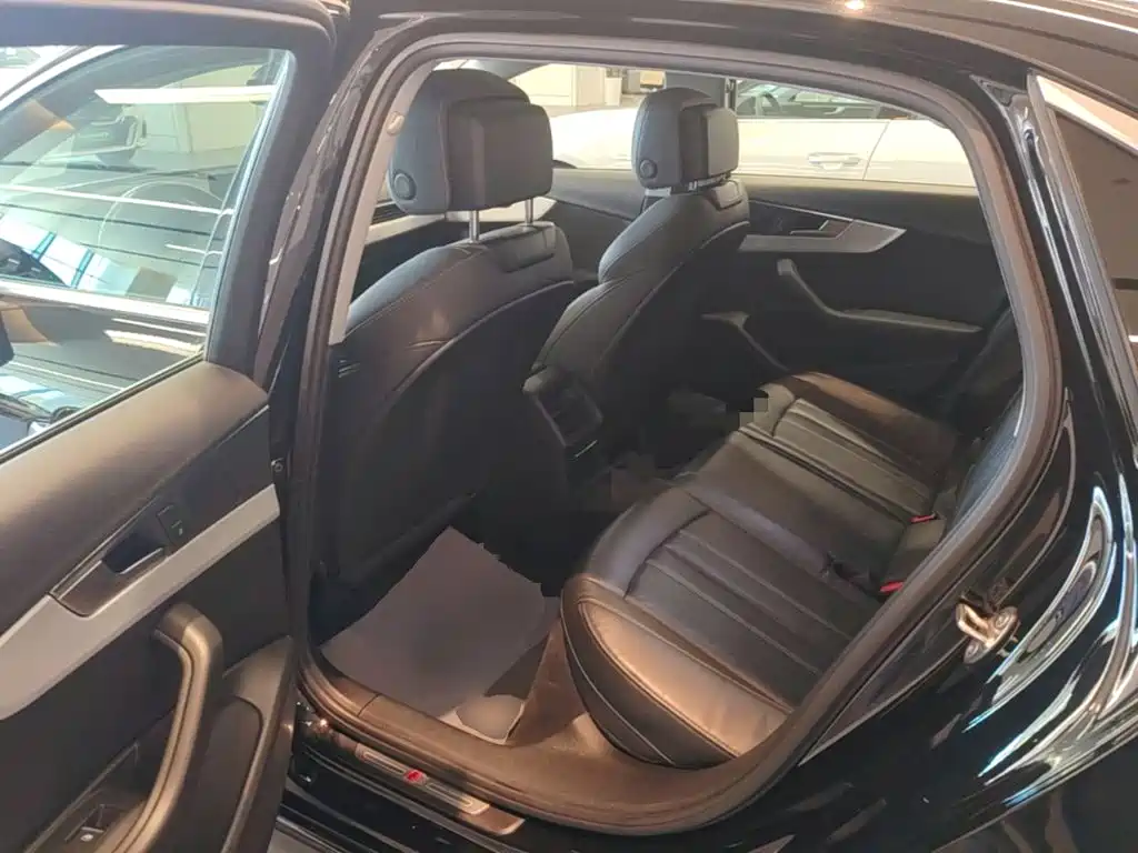 Audi A4L — миниатюра 22