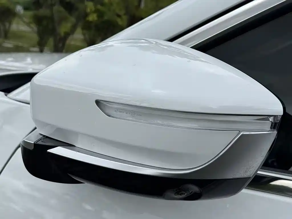 JETOUR X70 PLUS 2023 1.6T DCT Power 5 мест