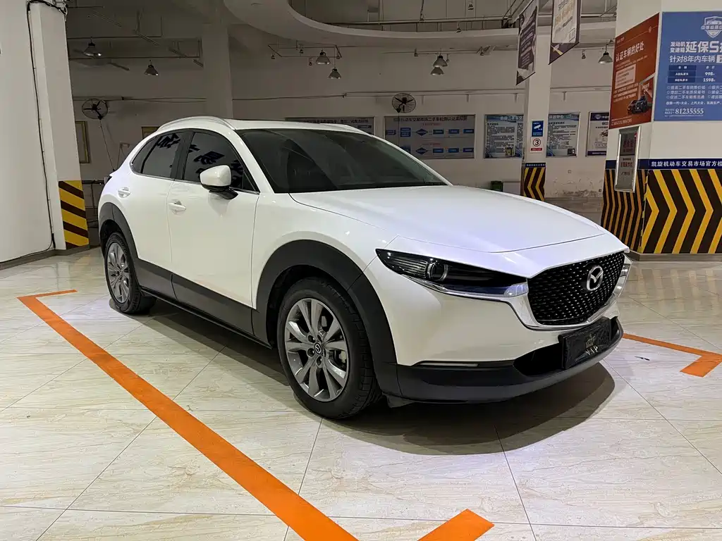 MAZDA CX 30