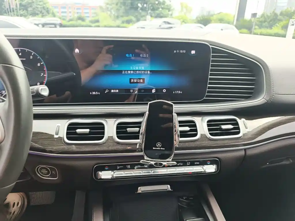 Mercedes-Benz GLE (Import) — миниатюра 18