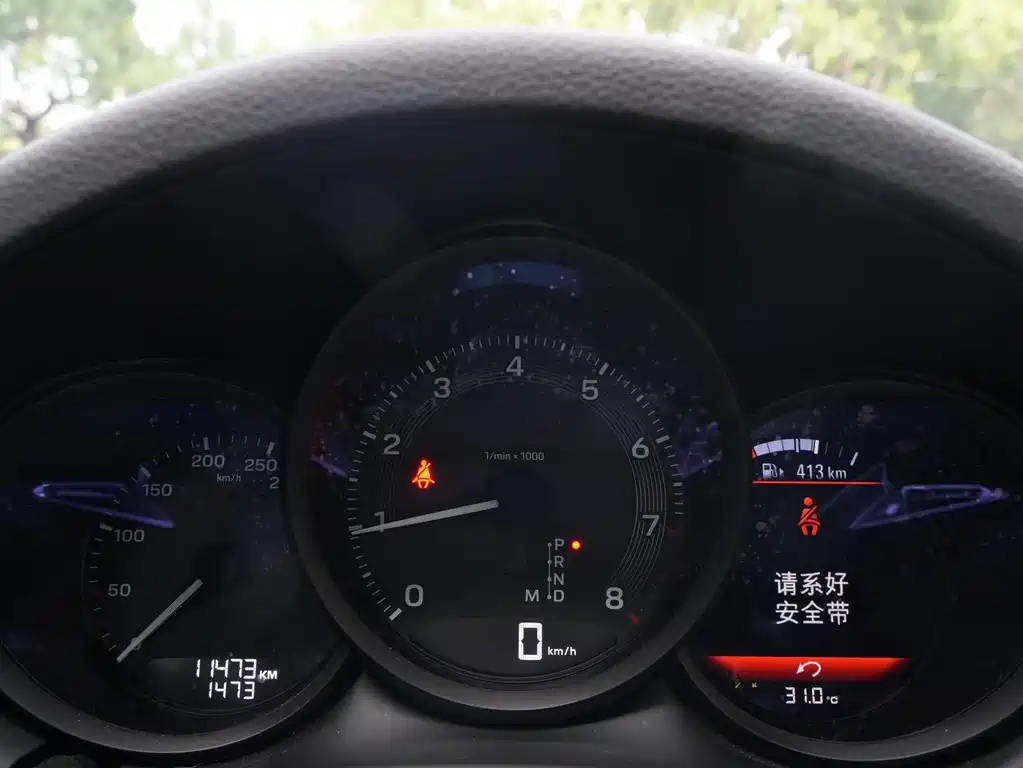 Porsche Macan — миниатюра 14