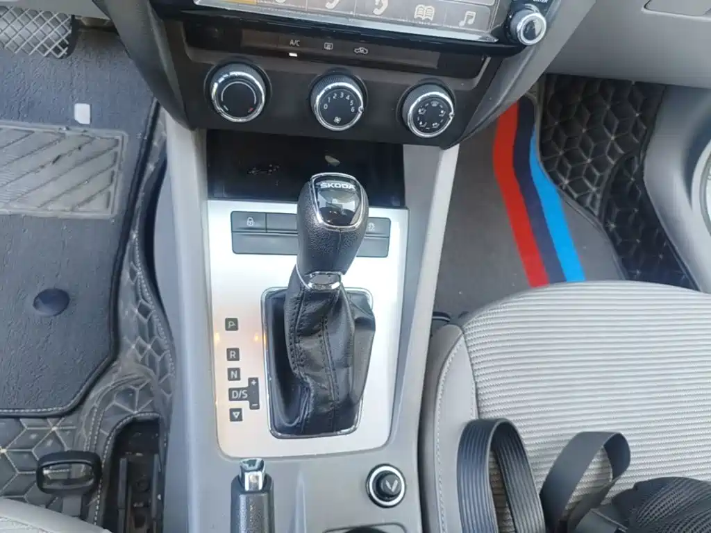 Skoda Octavia — миниатюра 14