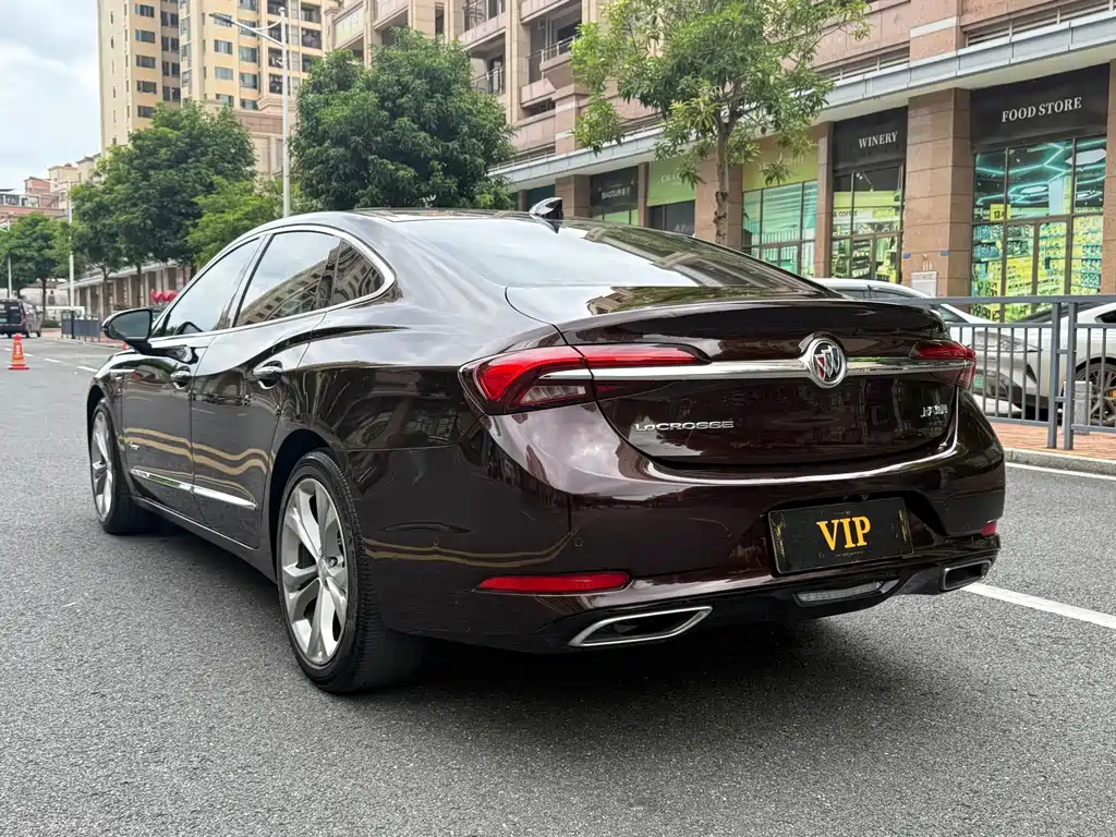 Buick LaCrosse — миниатюра 4
