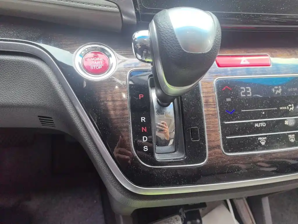 Honda Odyssey — миниатюра 10
