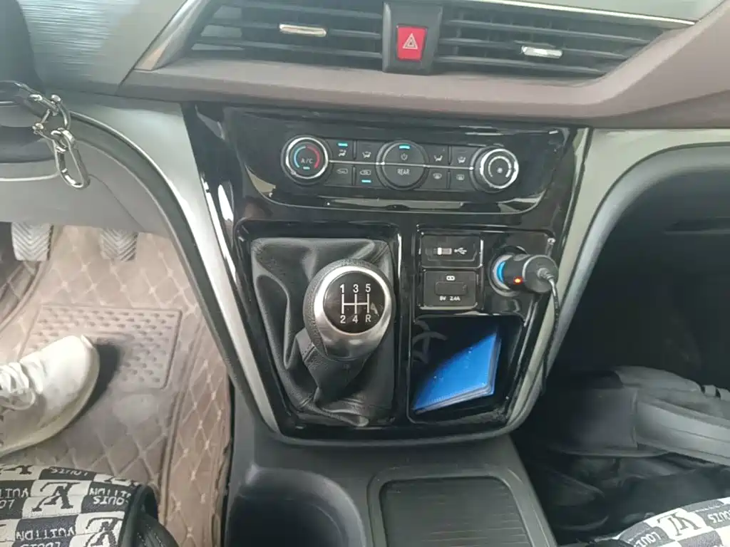 JAC Refine Refine M3 — миниатюра 14