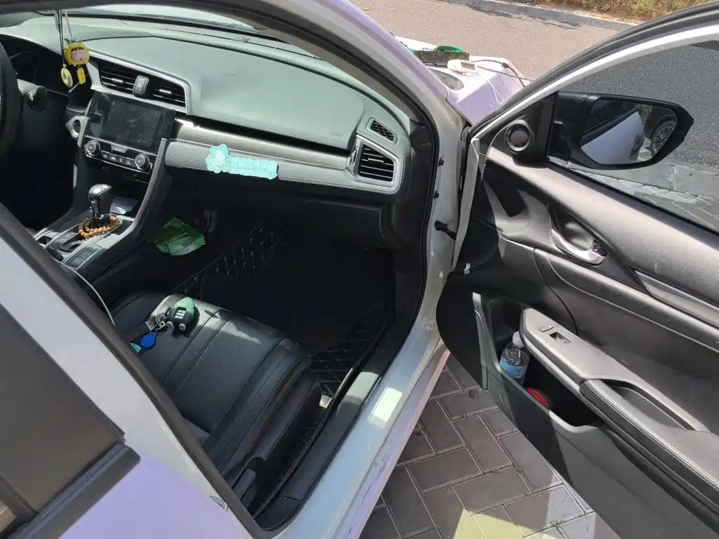 Honda Civic — миниатюра 19